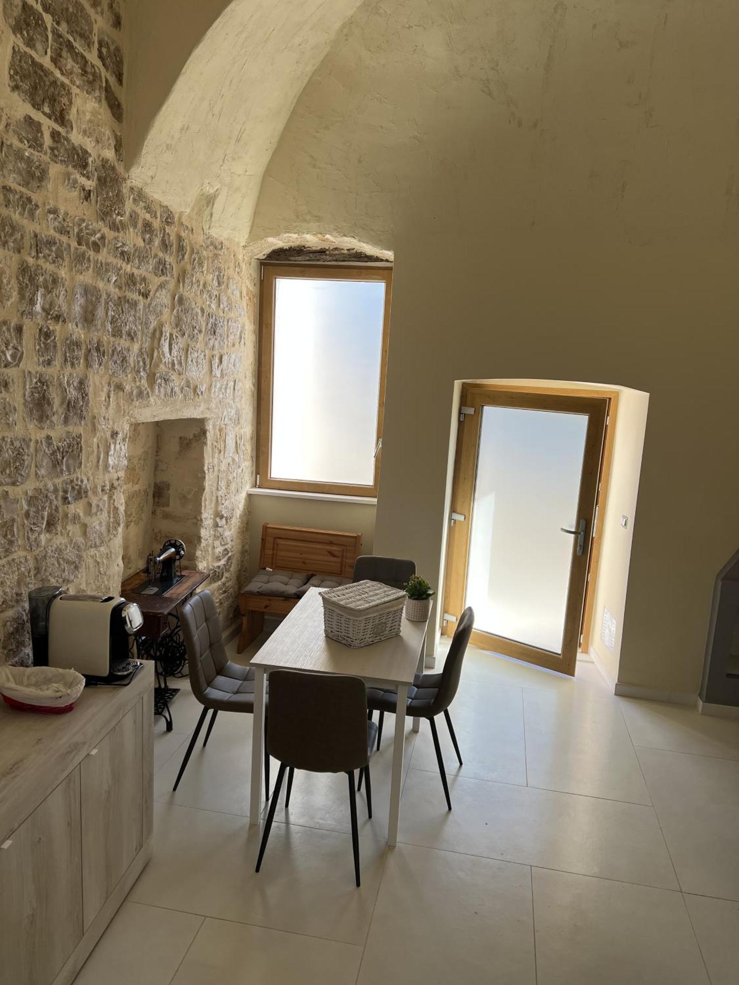 Bed and Breakfast Intra Moenia à Bisceglie Extérieur photo